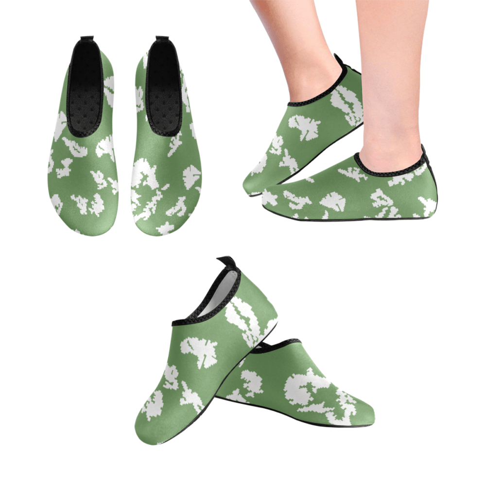 russian KLMK Berehzka green silver leaf Men's Slip-On Water Shoes ...