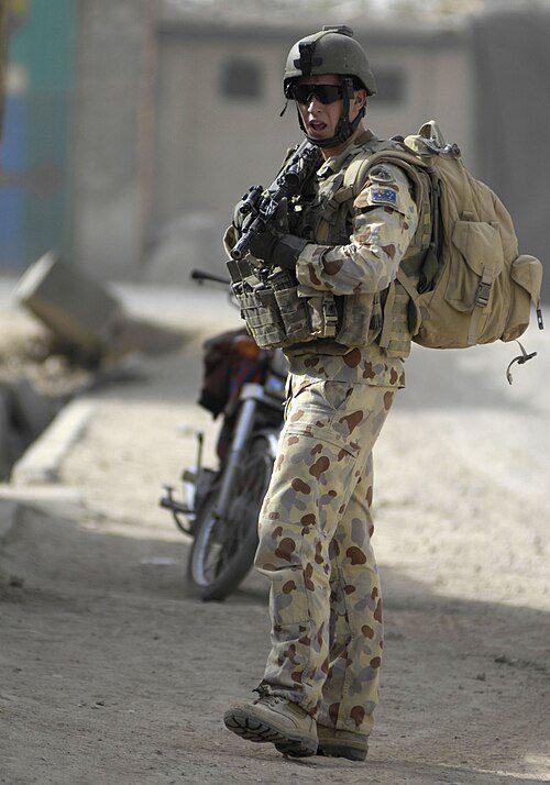 Australian soldier wearing DPCU AUSCAM during a patrol in Afghanistan in 2008