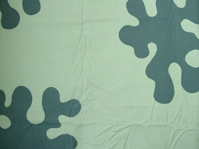 Graphic swatch showing the blotchy two-tone amoeba camouflage pattern used by the Soviet military