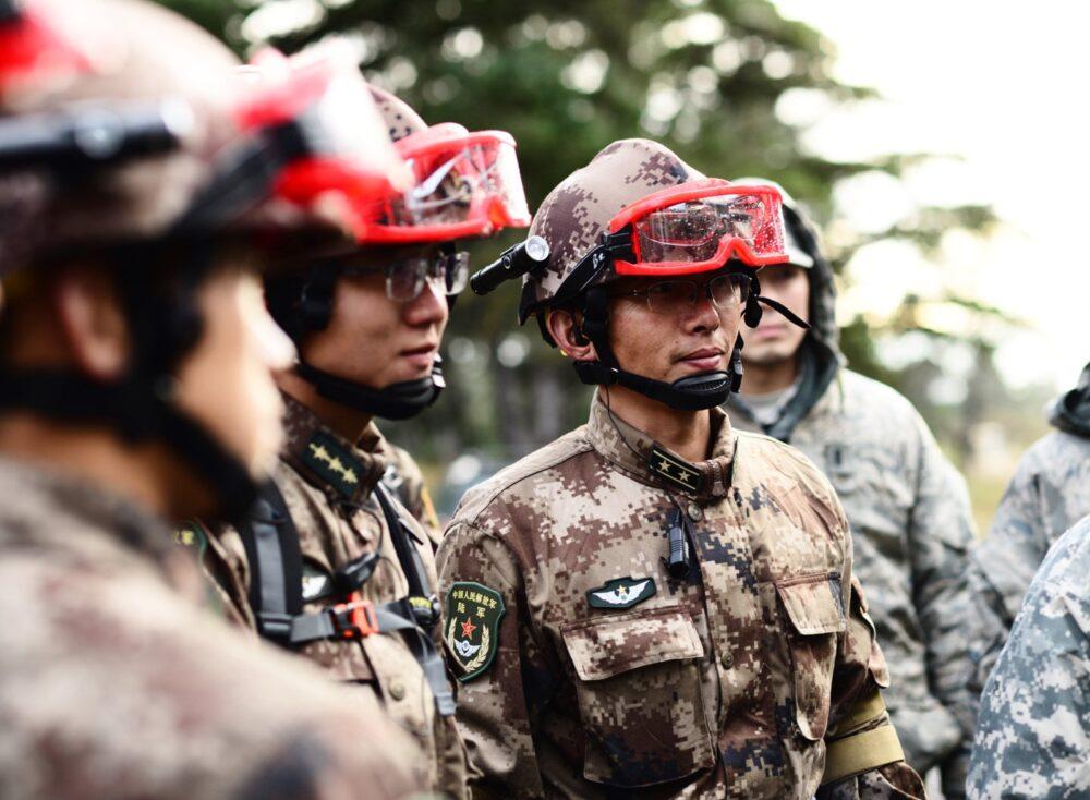 Type 07 Universal: People's Liberation Army soldiers at the U