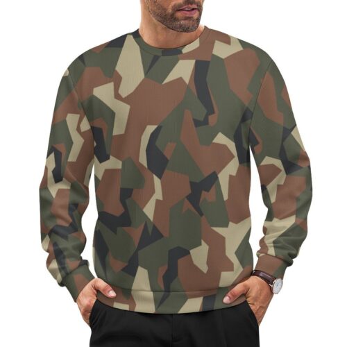 Algerian Border Guards camouflage crewneck sweatshirt worn by a model