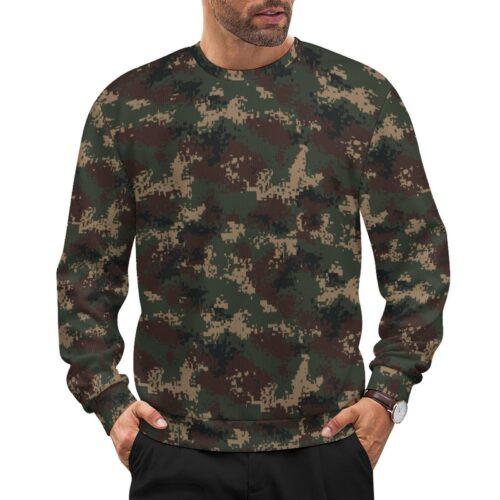 China M07 Hunter camouflage crewneck sweatshirt worn by a model